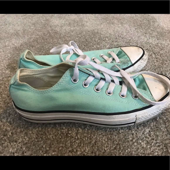 Converse - Picture 3 of 4